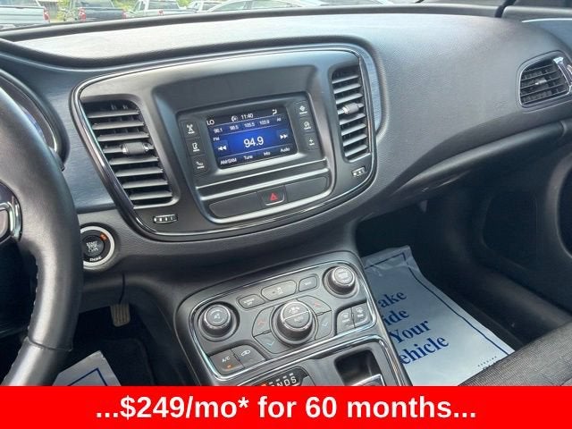 2016 Chrysler 200 S