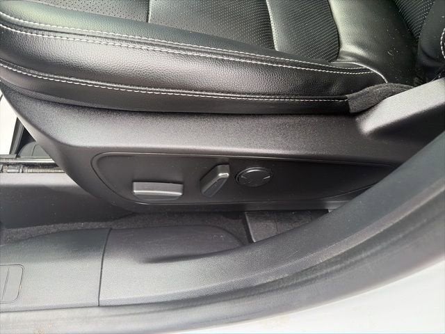 2022 Ford Escape SEL Plug-In Hybrid