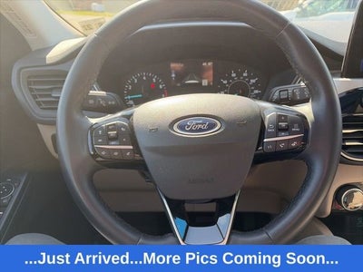 2022 Ford Escape SE