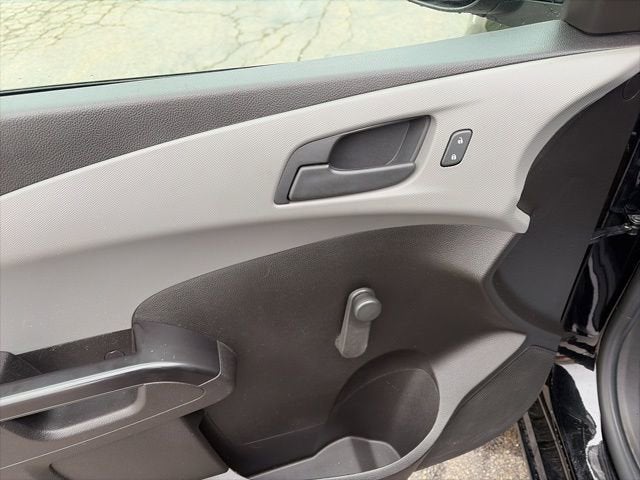 2019 Chevrolet Sonic LS