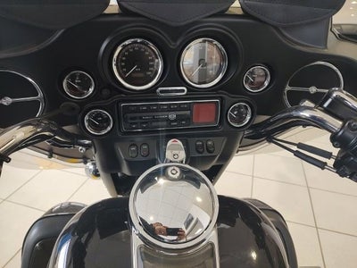 2003 HARLEY DAVIDSON ULTRA CLASSIC Base