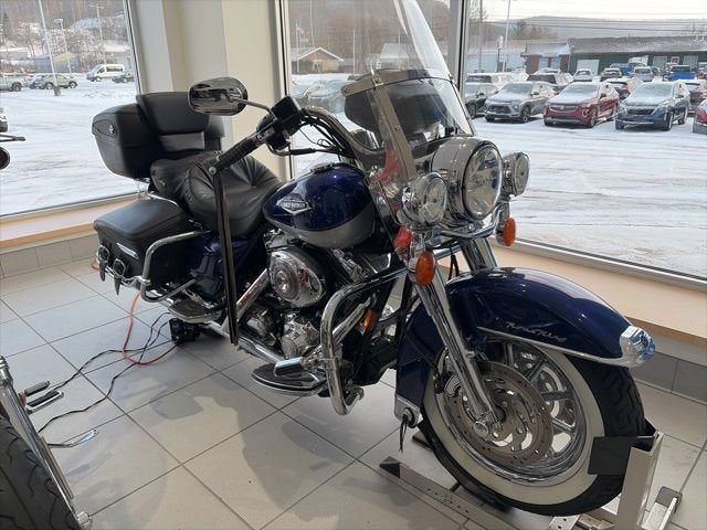 2006 HARLEY DAVIDSON ROAD KING Base