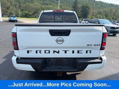 2022 Nissan Frontier SV