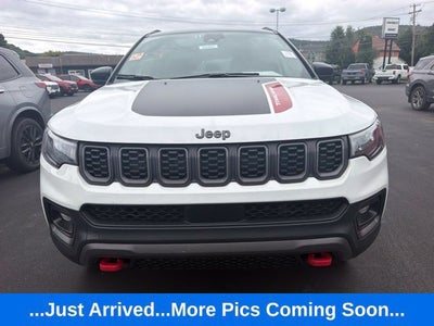 2025 Jeep Compass Trailhawk