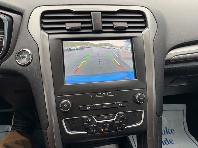 2020 Ford Fusion SE