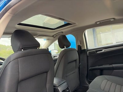 2020 Ford Fusion SE