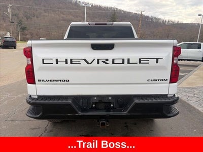 2022 Chevrolet Silverado 1500 Custom Trail Boss