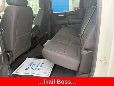 2022 Chevrolet Silverado 1500 Custom Trail Boss