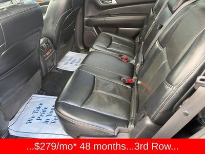 2017 Nissan Pathfinder Platinum