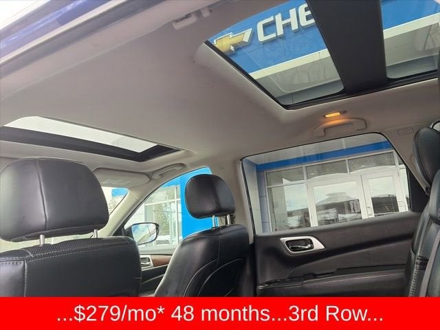 2017 Nissan Pathfinder Platinum