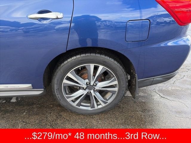 2017 Nissan Pathfinder Platinum