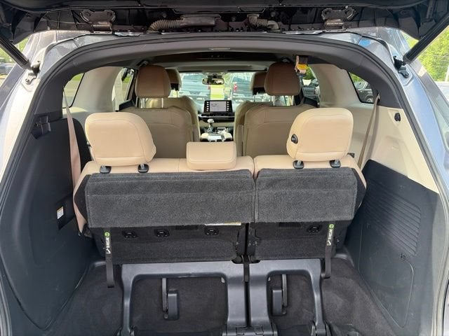 2021 Toyota Sienna XLE