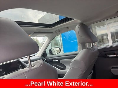 2023 Toyota Highlander L